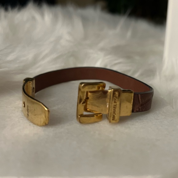 Michael Kors Leather Belt Bracelet - Picture 4 of 9